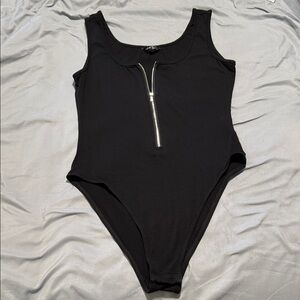 SHEIN Black Ribbed Tank Bodysuit with Front Zip